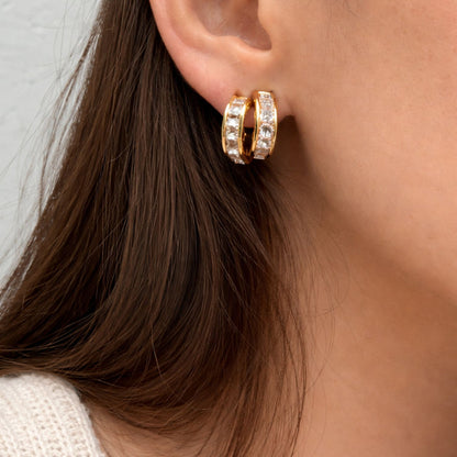 Gouden diamond hoops dames elegante oorbellen - Amelia Sieraden