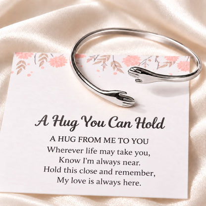 Hug bracelet – a hug to carry with you always