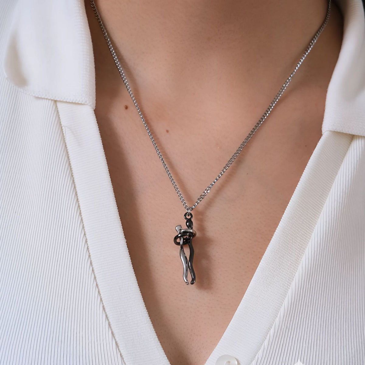Hug Necklace