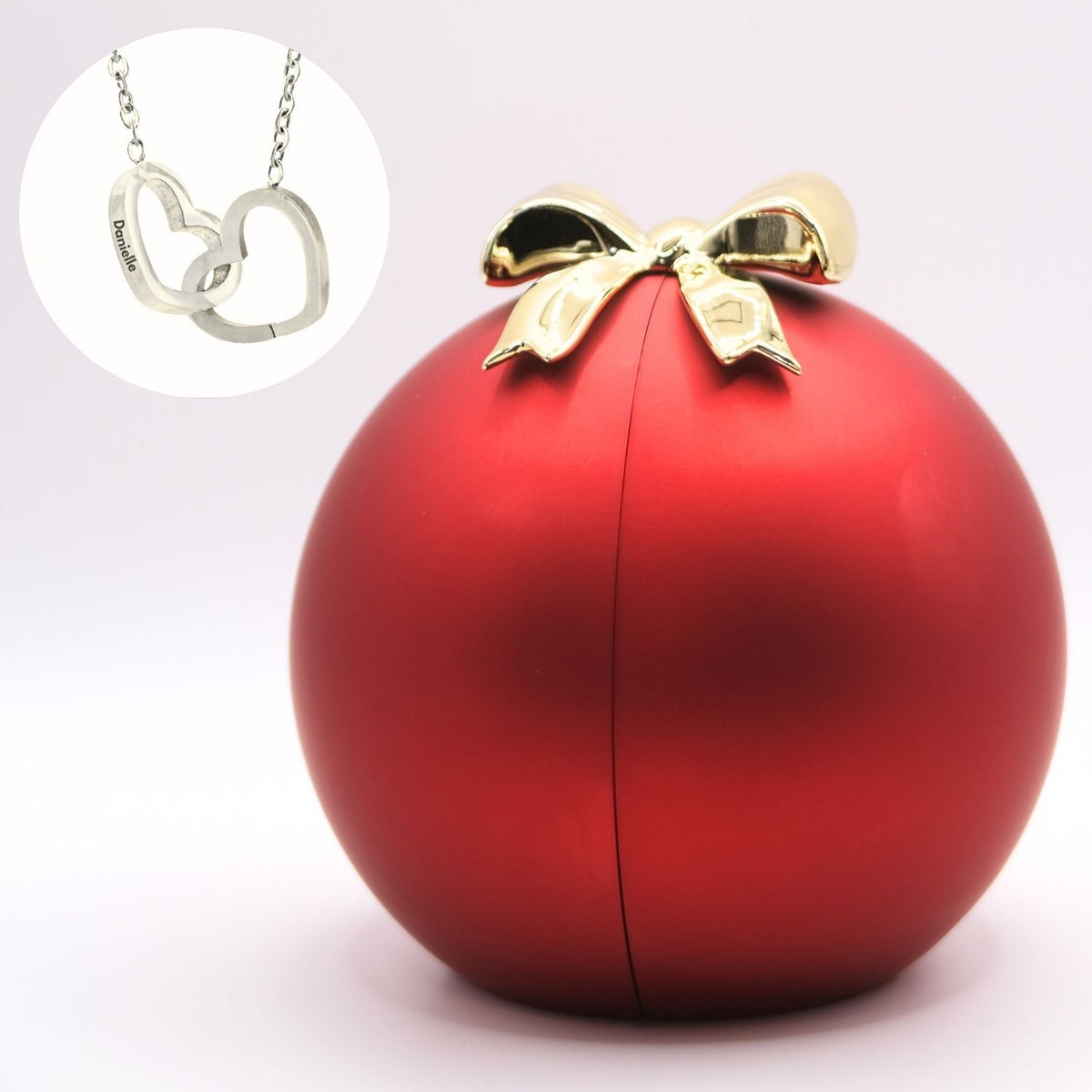 Amelia Rose giftball