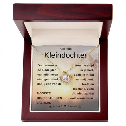 Aan mijn Kleindochter - Liefdesknoop Halsketting - Mooiste Hoofdstukken