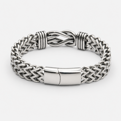 Infinity bracelet with engraving option