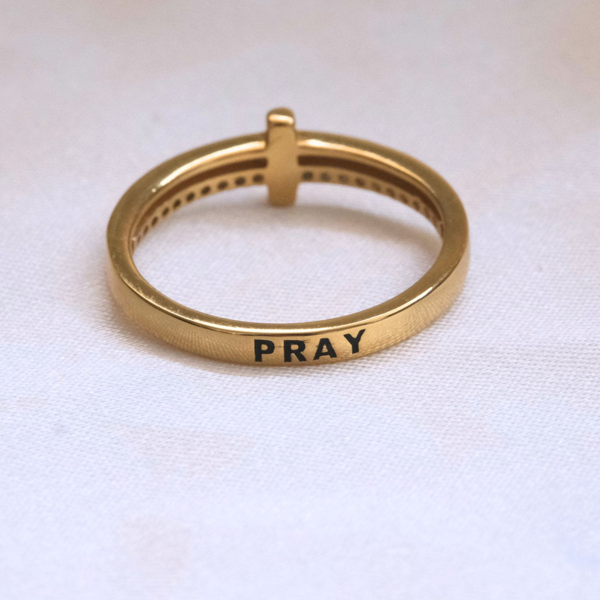 Pray Ring