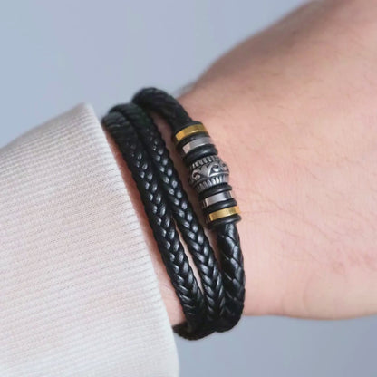 Aan Mijn Kleinzoon - Handgevlochten met Elegante Metalen Accenten