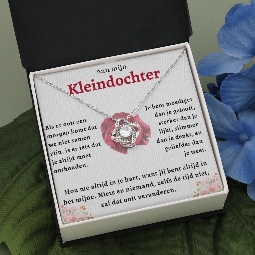 Aan mijn Kleindochter - Liefdesknoop Halsketting - Je bent moediger dan je gelooft