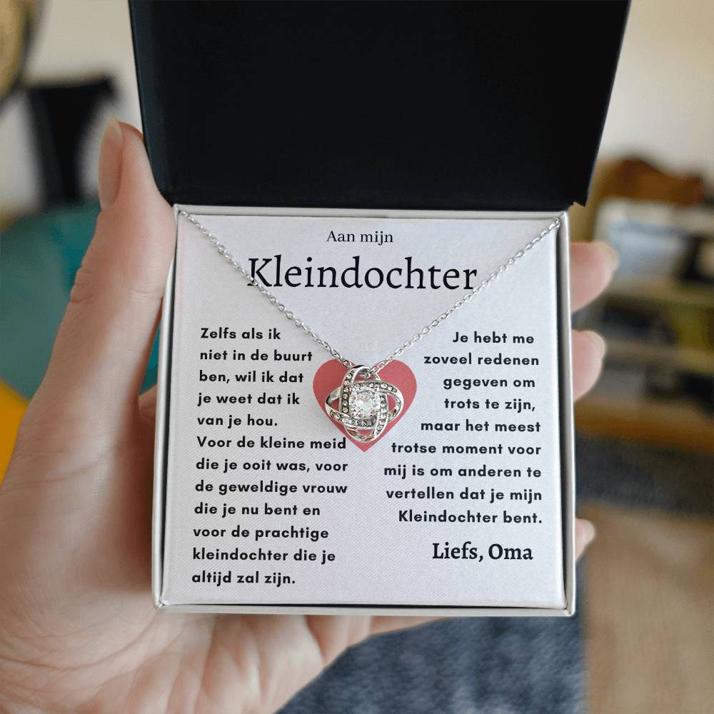 Aan mijn Kleindochter - Liefdesknoop Halsketting - Meest trotse moment